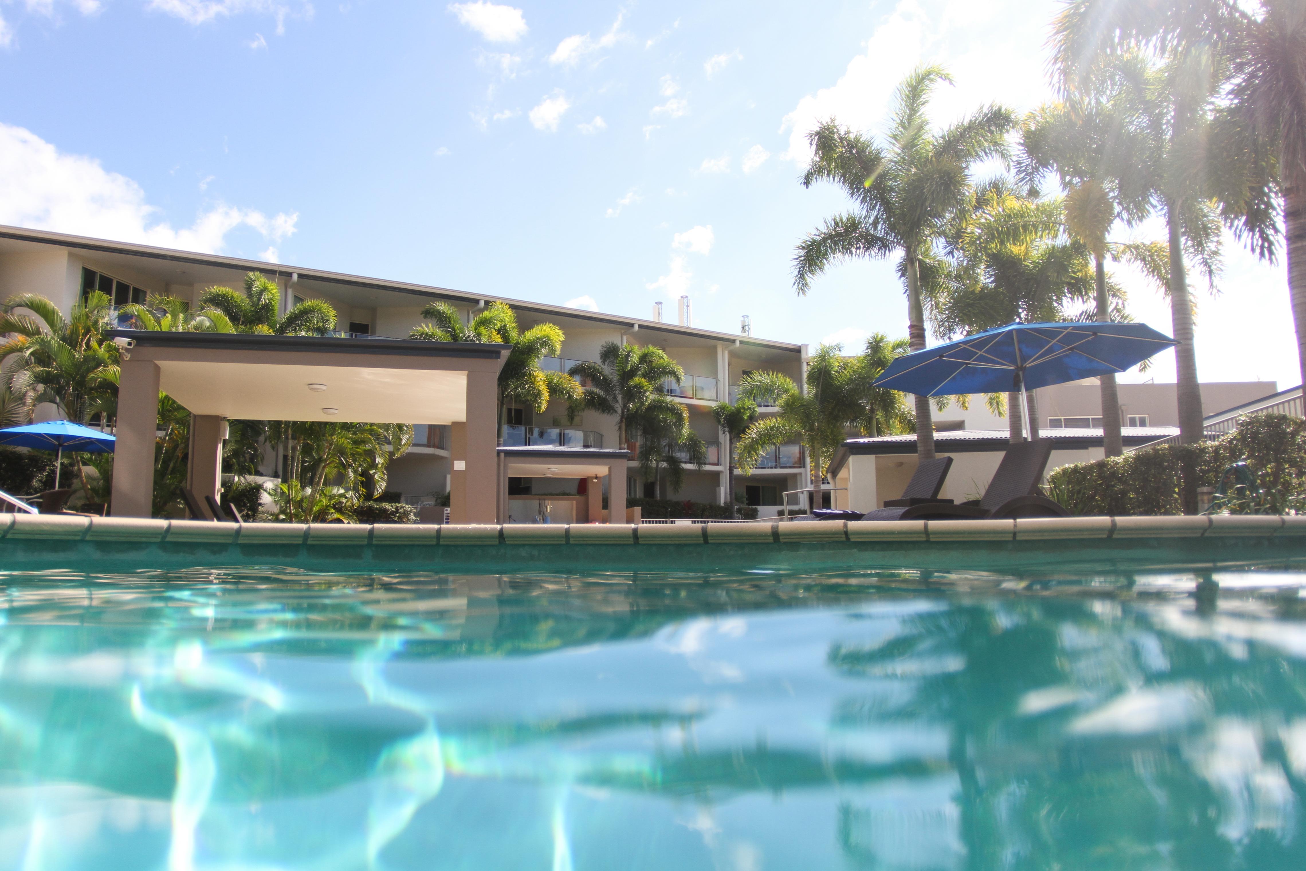 Caloundra Central Apartment Hotel Official Екстериор снимка