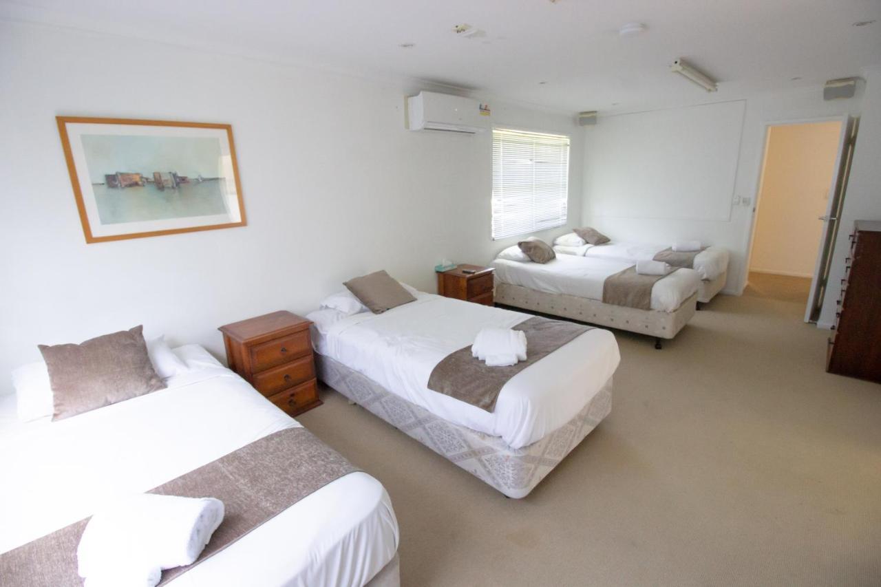 Caloundra Central Apartment Hotel Official Екстериор снимка