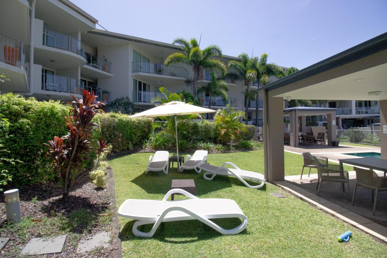 Caloundra Central Apartment Hotel Official Екстериор снимка