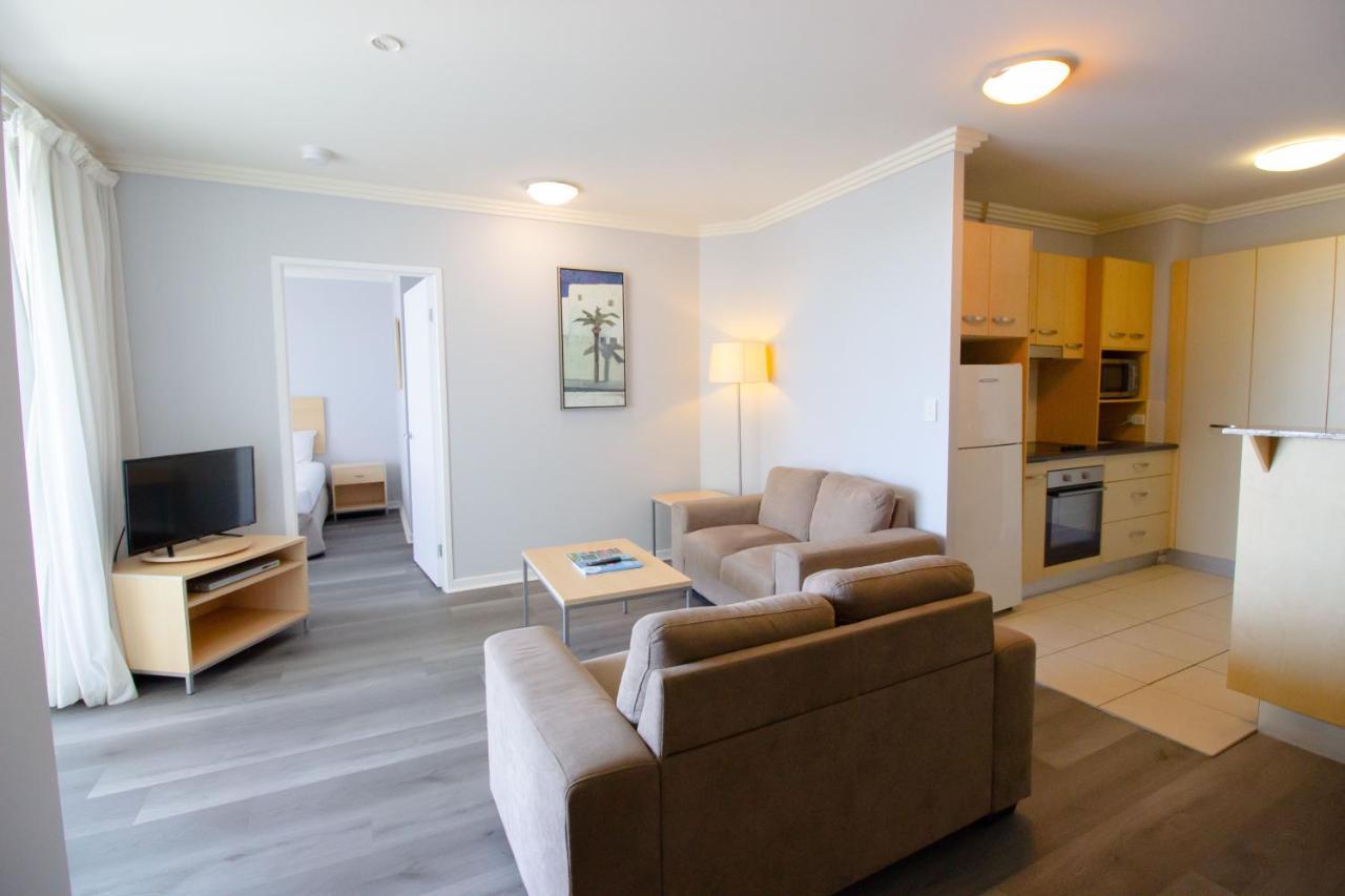 Caloundra Central Apartment Hotel Official Екстериор снимка